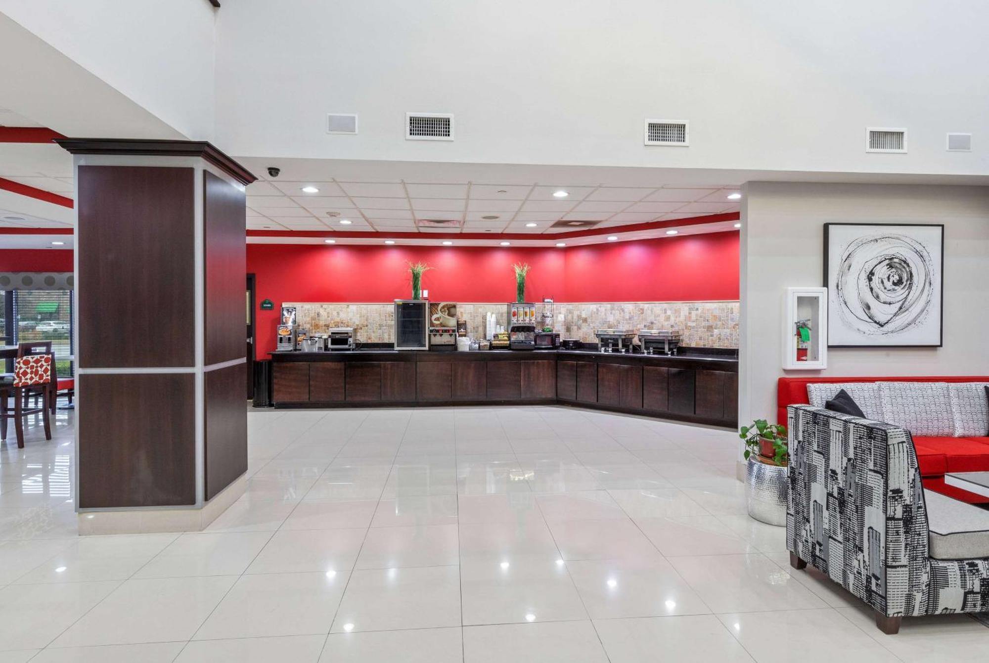 Wingate By Wyndham Lake Charles Casino Area Экстерьер фото